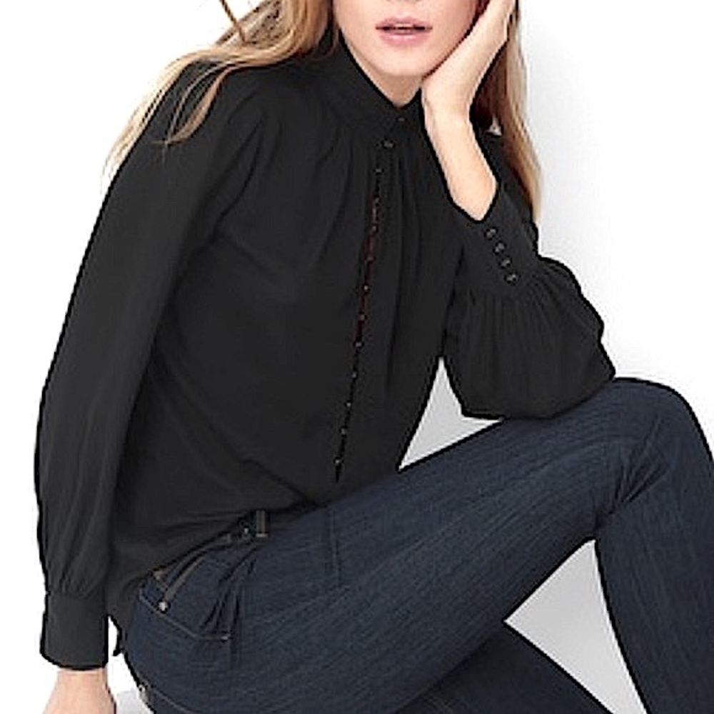 WHBM BLACK VICTORIAN BLOUSE